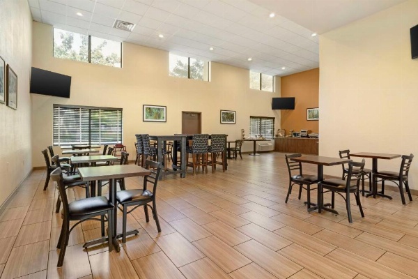 Best Western Heritage Inn - Chico image 11